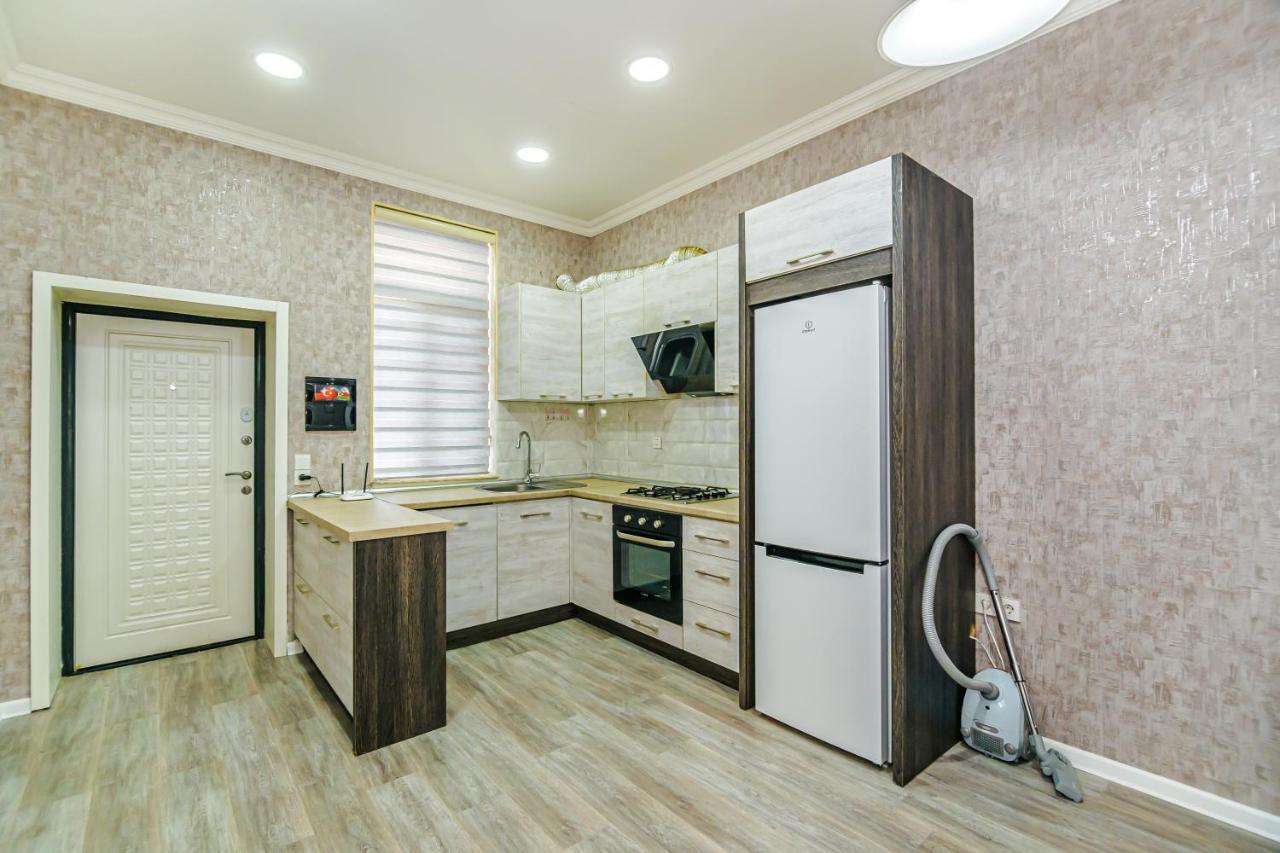 Luxury 2 Room Apartment In The Center Baku Exterior photo